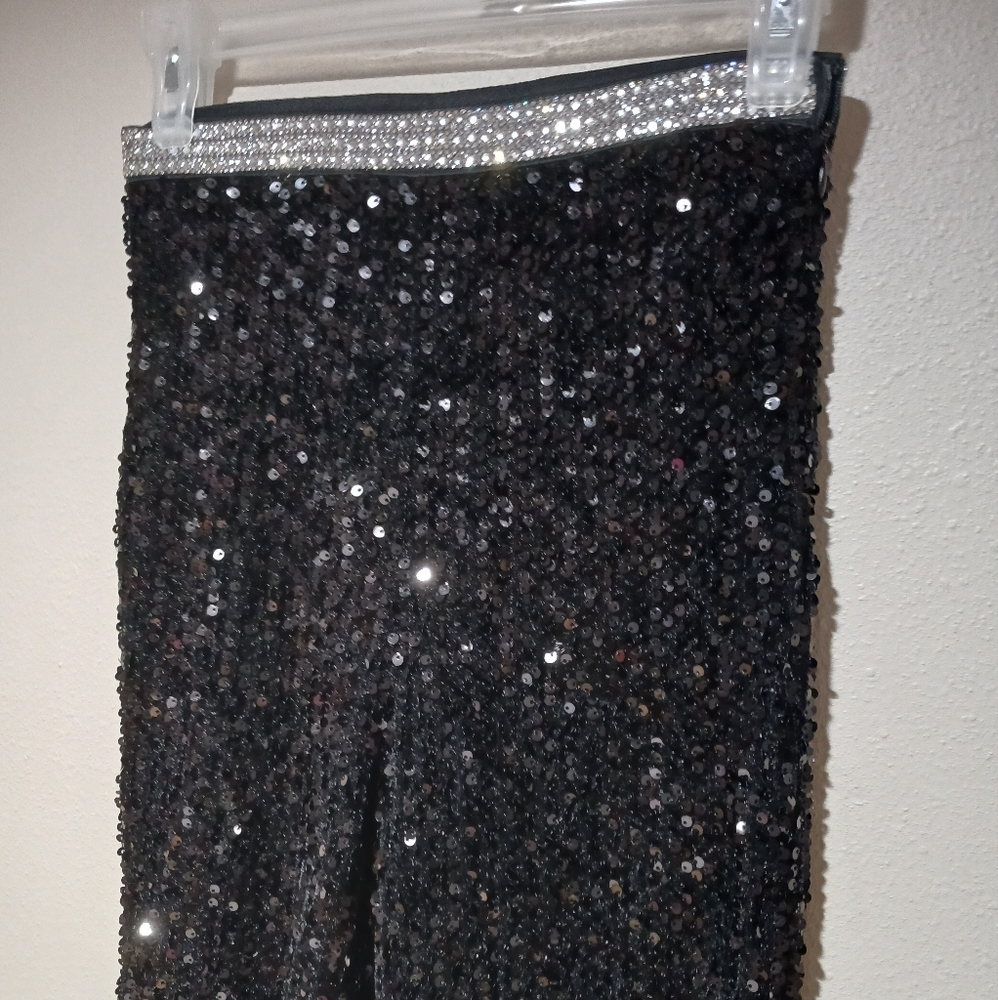 Final 10.00/ Forever 21 Black Sequin Women's Leggins Sz. XS Black . - Picture 2 of 5